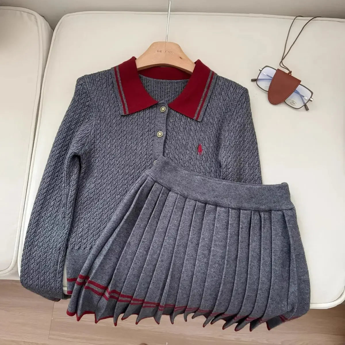 Autumn and Winter Korean Edition New Knitted Set Sweet College Style Knitted Sweater+pleated Skirt Fashion Two piece Set
